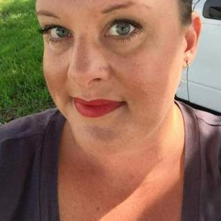 Uwielbia podróże, rozmowy i wspólne przygody