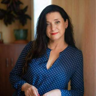 Szuka śmiechu, przyjaźni i szczerej relacji